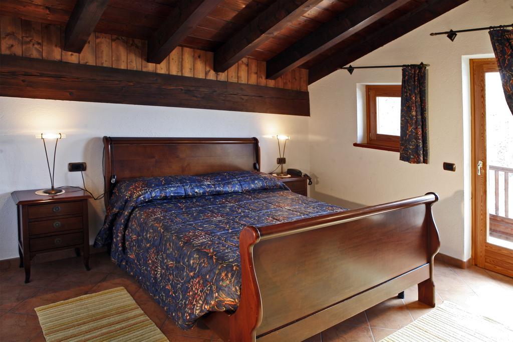 Hotel Les Combes 3*